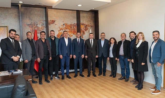 Sert, Atmaca ile bir arada