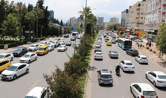 Trafikte hibrit ve elektrikli araç sayısı artıyor