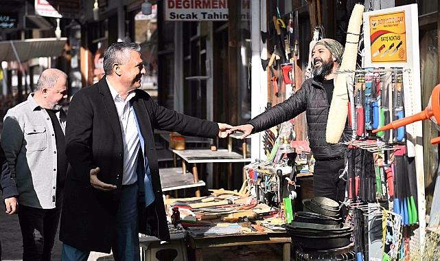 Uysal Elmalı’da bir dizi temaslarda bulundu