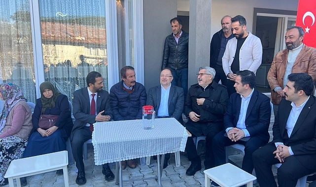 Yerinde dönüşüm projesiyle inşa edilen ilk konut depremzede aileye teslime edildi