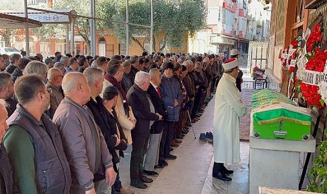 Ayrılmak istediği sevgilisinin öldürdüğü Şule, toprağa verildi