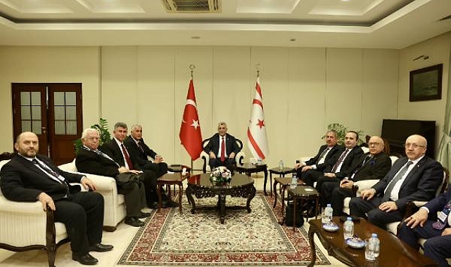 Bakan Bolat, Lefkoşa Büyükelçiliği'ni ziyaret etti