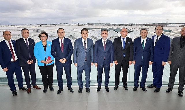 Bakan’dan Yüksel Tohum ziyareti