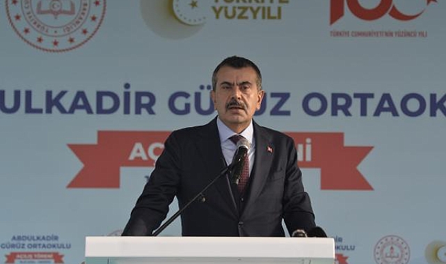 Bakan Tekin: İlköğretimde derslik başına düşen öğrenci sayısı 23'e düştü