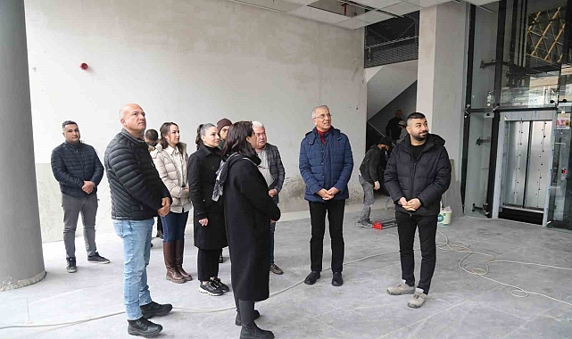 Başkan Tarhan, Kız Öğrenci Yurdu inşasını inceledi