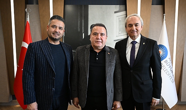Böcek, Kocagöz ve Ölmez ile görüştü