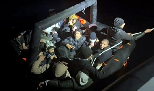 Bodrum'da 20 kaçak göçmen kurtarıldı