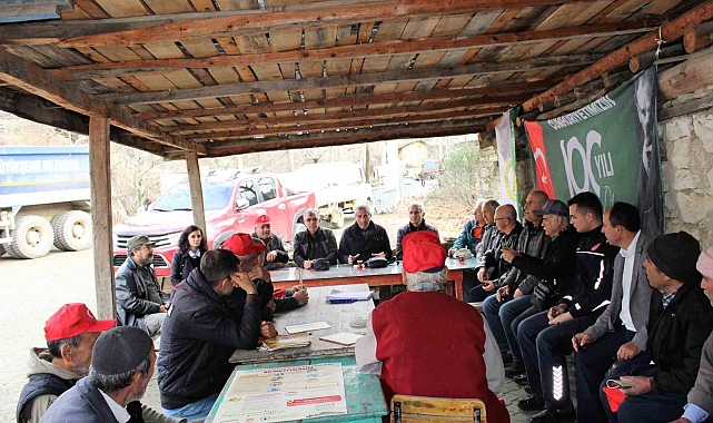 Büyükşehir Belediyesi'nin orman köylüsüne yangın eğitimi sürüyor