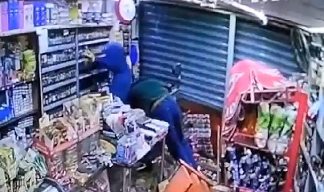 Çaldıkları otomobillerle iş yerlerinden hırsızlık yaptılar  