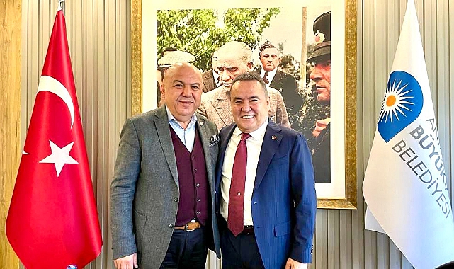 Cengiz Böcek'i tebrik etti