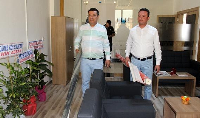 CHP'li eski vekil, 'İşyeri dokunulmazlığını ihlal' suçundan yargılanıyor