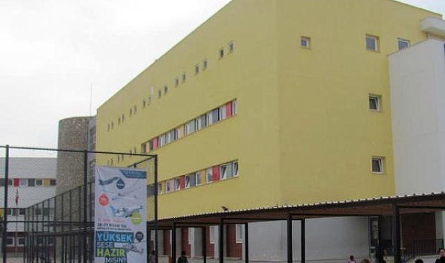 Çocukları karanlık odaya kapattığı iddia edilen eğitmen görevden alındı