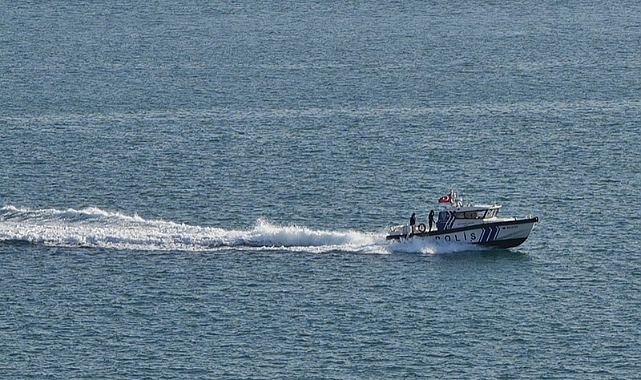 Denizde 'ceset' devriyesi: Deniz kademeli olarak aralıksız didik didik taranıyor