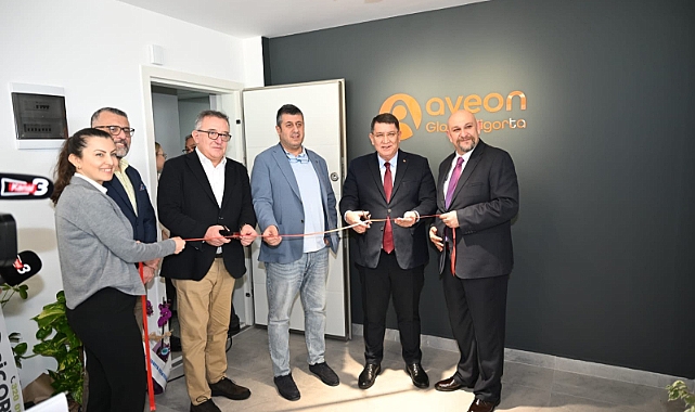 Dere açılışa katıldı