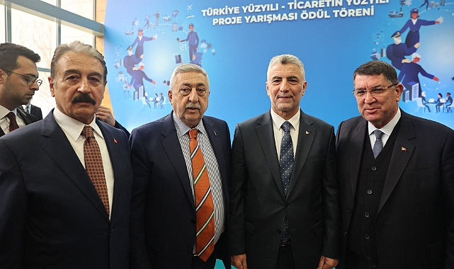 Dere, Ticaretin Yüzyılı Proje Yarışması Ödül Törenine Katıldı