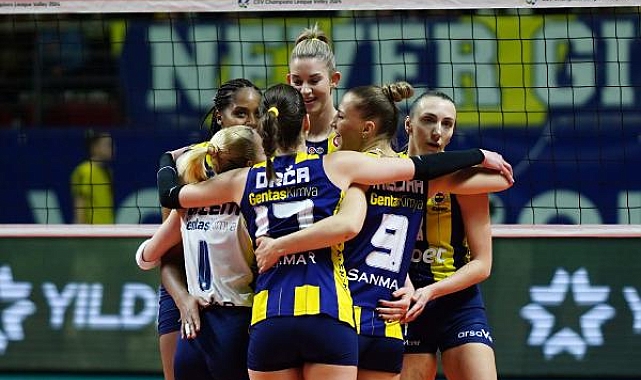 Fenerbahçe Opet, CEV Şampiyonlar Ligi'nde çeyrek finale yükseldi
