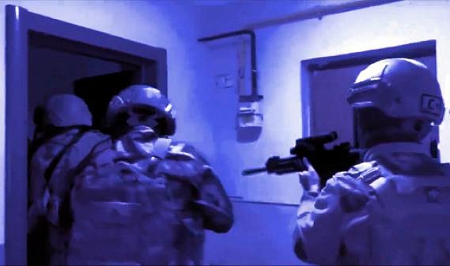 FETÖ üyelerine 12 ilde 'Kıskaç-3' operasyonları; 38 gözaltı
