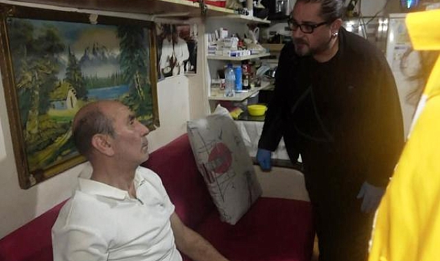 İş yerinde hareketsiz bulundu, sağlık ekibi uyandırınca, 'Ben ölmedim mi' dedi