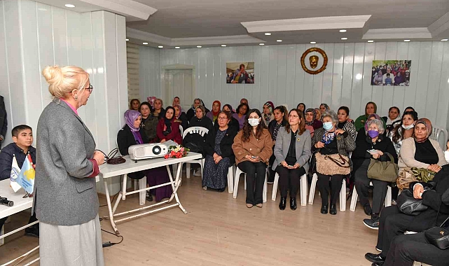 Kırsalda yaşayan kadınlara sağlık farkındalığı eğitimi