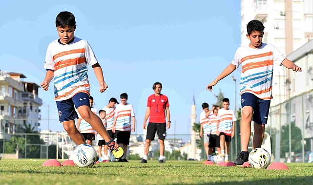 Konyaaltı'nda kış spor kursları başlıyor