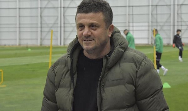 Konyaspor'da Hakan Keleş ile yollar ayrıldı