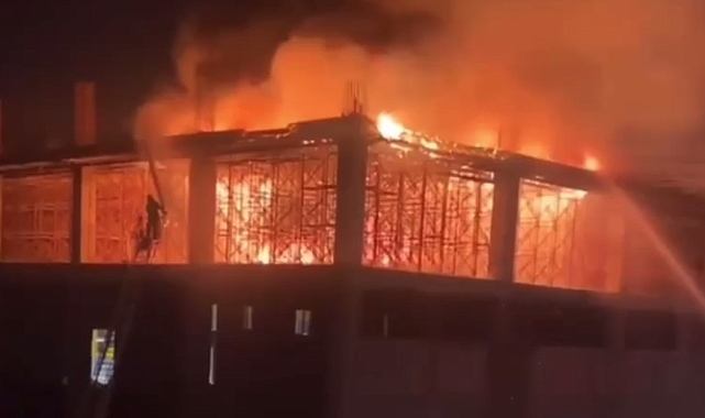 Mersin OSB'de fabrika yangını