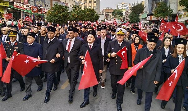 Mersin'de 'Kurtuluş Günü' coşkusu