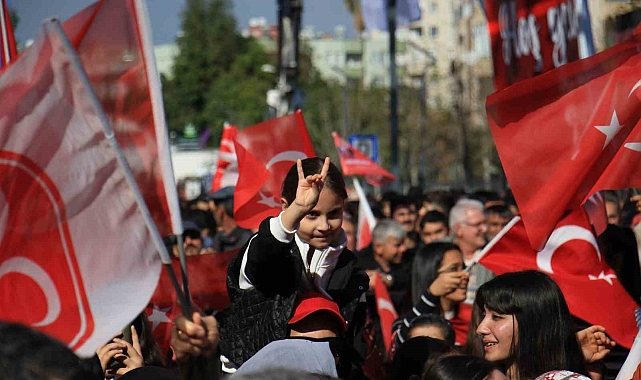 MHP Lideri Bahçeli: "DEM'lenmiş CHP, terörle mücadeleye şaşı bakmaktadır"