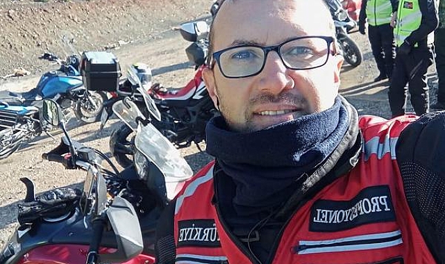 Tarih öğretmeni, 12 gün önce aldığı motosikletiyle kazada yaşamını yitirdi