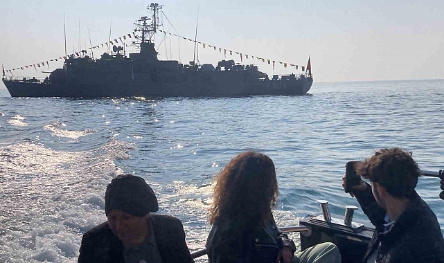 TCG Bartın Savaş gemisi, vatandaşların ziyaretine açıldı