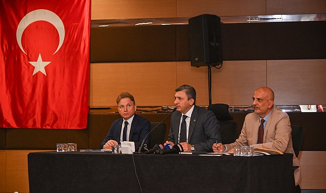 "Turizmde, 2024 yılında da bu rakamların çok daha üzerine çıkacağımıza inanıyorum"