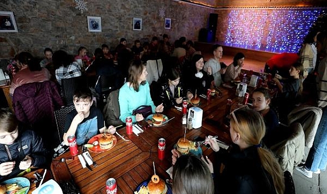 Ukraynalı çocuklar, Bodrum'da