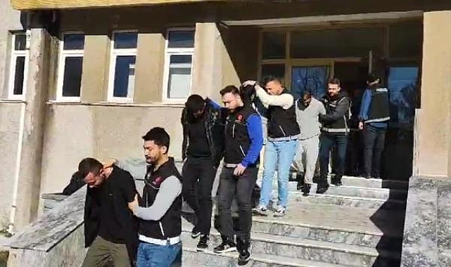 'Uyuşturucuyla mücadele' sayfası kurdu, uyuşturucu ticaretinden gözaltına alındı