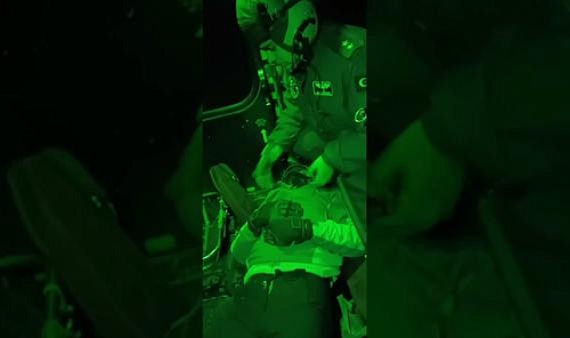 Yaralanan dağcı, helikopterle kurtarıldı