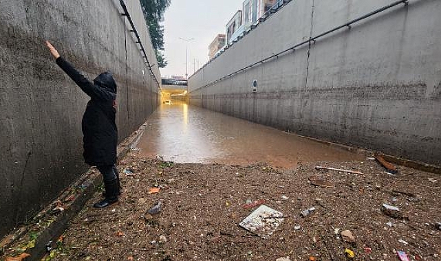 1 kişinin öldüğü su dolu alt geçitte felaketin izi