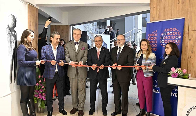 100. yılı sergiyle taçlandırdılar