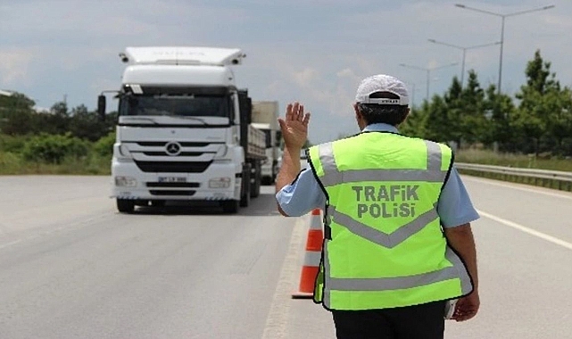 15 günde 33 bin 213 araç ve sürücüye trafik idari para cezası