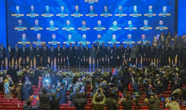 AK Parti'li Elitaş: Belediyecilik nasıl olurmuş göstermeye başladık