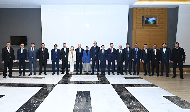 AK Partililer istişare toplantısında bir araya geldi