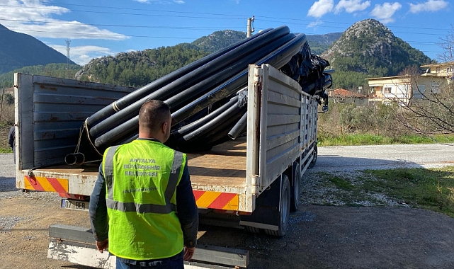 Akseki’de kooperatiflere sulama borusu hibe edildi