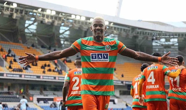 Alanyaspor, Sergio Cordova'yı Rus ekibine kiraladı