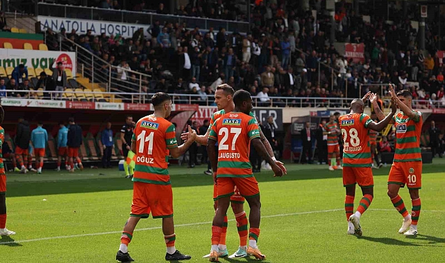 Alanyaspor - Trabzonspor maçının biletleri satışa çıktı