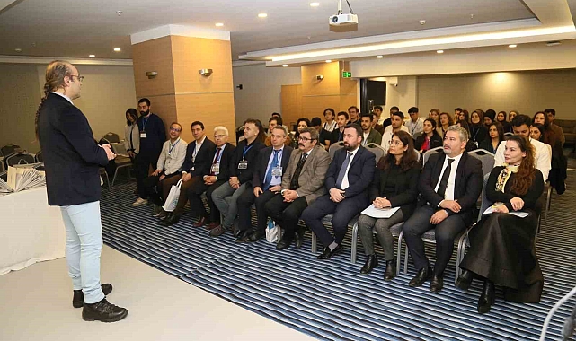 ALKÜ'den bilimsel eğitime tam destek