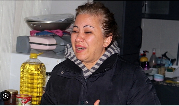 Antalya'da evini su basan anne özel çocuğuyla canını zor kurtardı