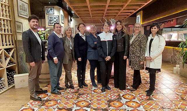 Antalya’da İletişim ve Halkla İlişkiler Yönetimi konuşuldu