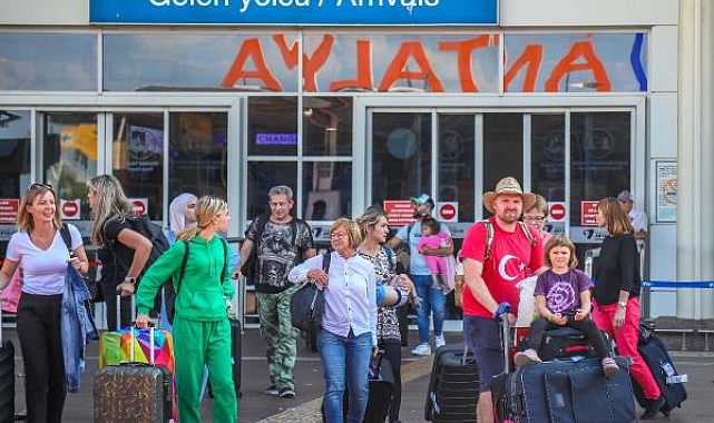 Antalya, turizmde 2024'e rekorla başladı