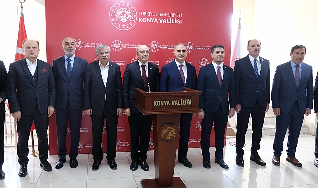 Bakan Şimşek, Konya'da iş insanlarıyla buluştu