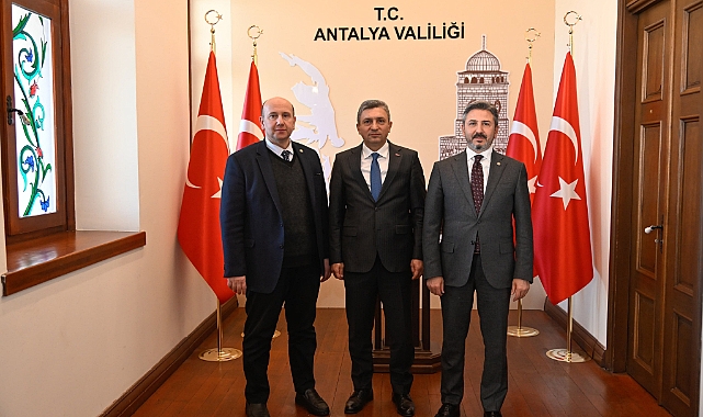 Bakan yardımcıları Vali Şahin’i ziyaret etti