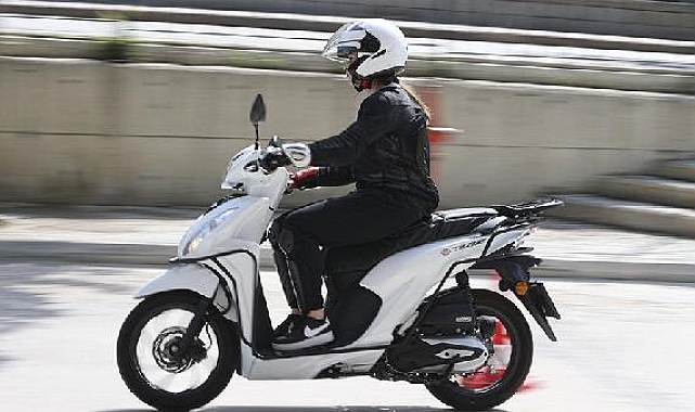 Bakan Yerlikaya: B ve üzeri sınıf ehliyeti olanlar, 125 cc'ye kadar motosikletleri kullanabilecek