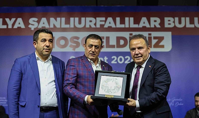 Başkan Böcek: "5 yıl boyunca hiç kimseyi ötekileştirmeden hizmet ettik"